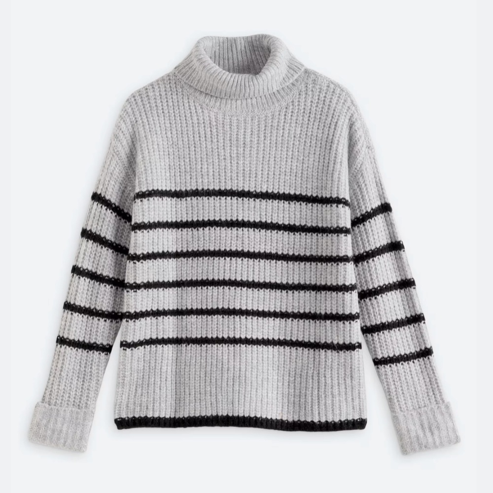 Snuggle-Ready in Style — Love Ellie Turtleneck Sweater